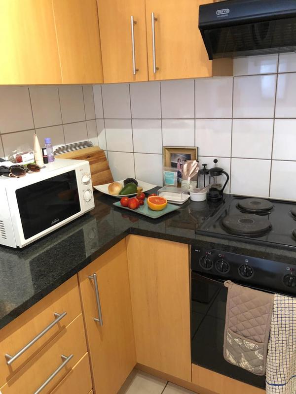 To Let 1 Bedroom Property for Rent in Claremont Western Cape